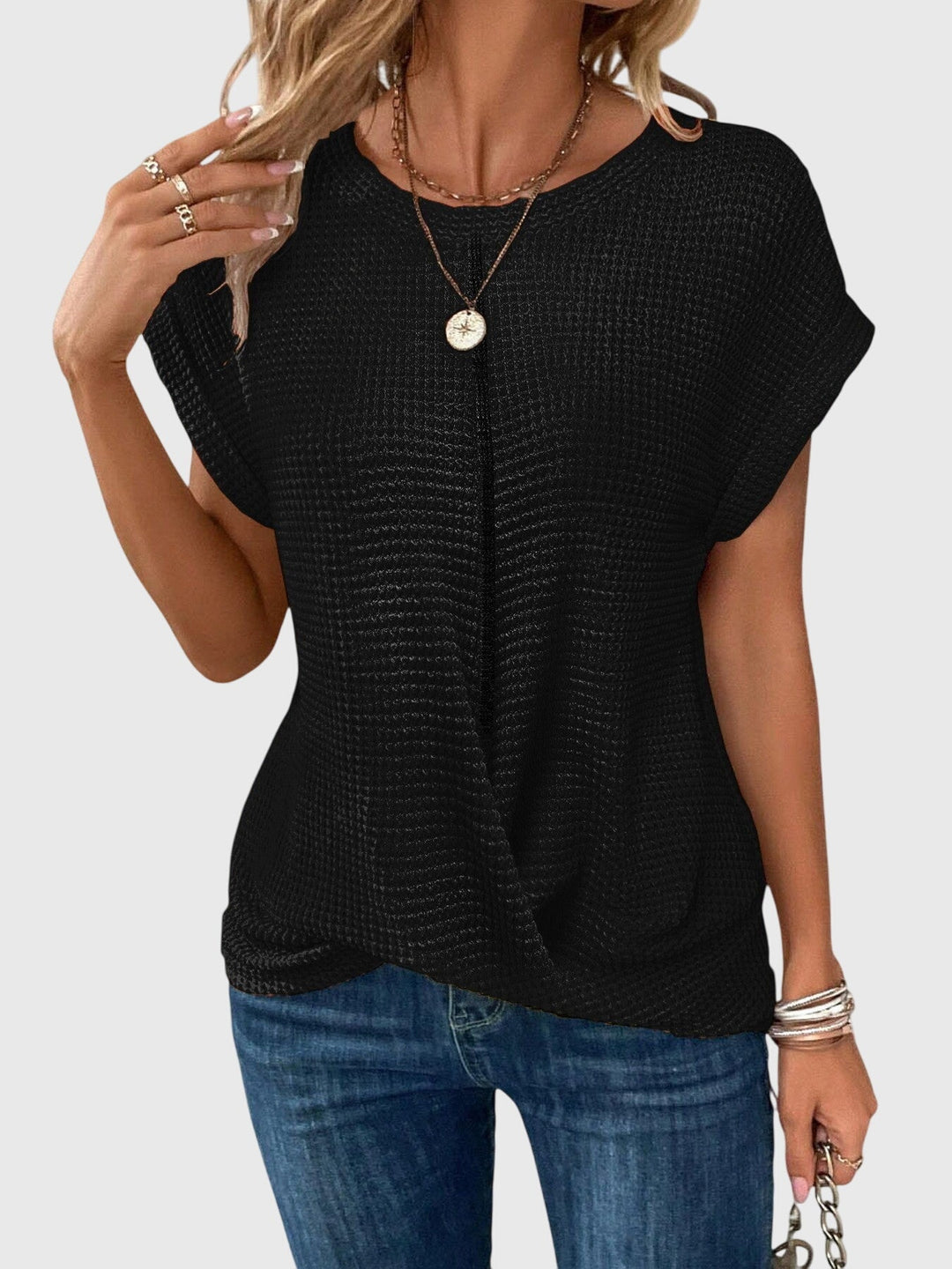 Victoria | Elegant Blouse with Crew Neck