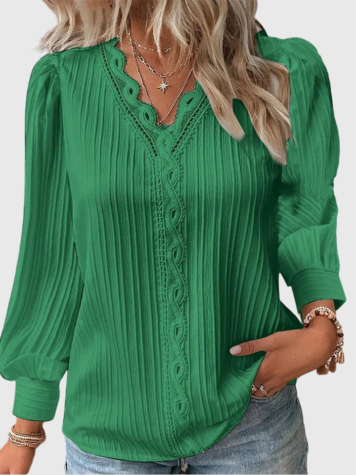 Victoria | Elegant Pullover Blouse