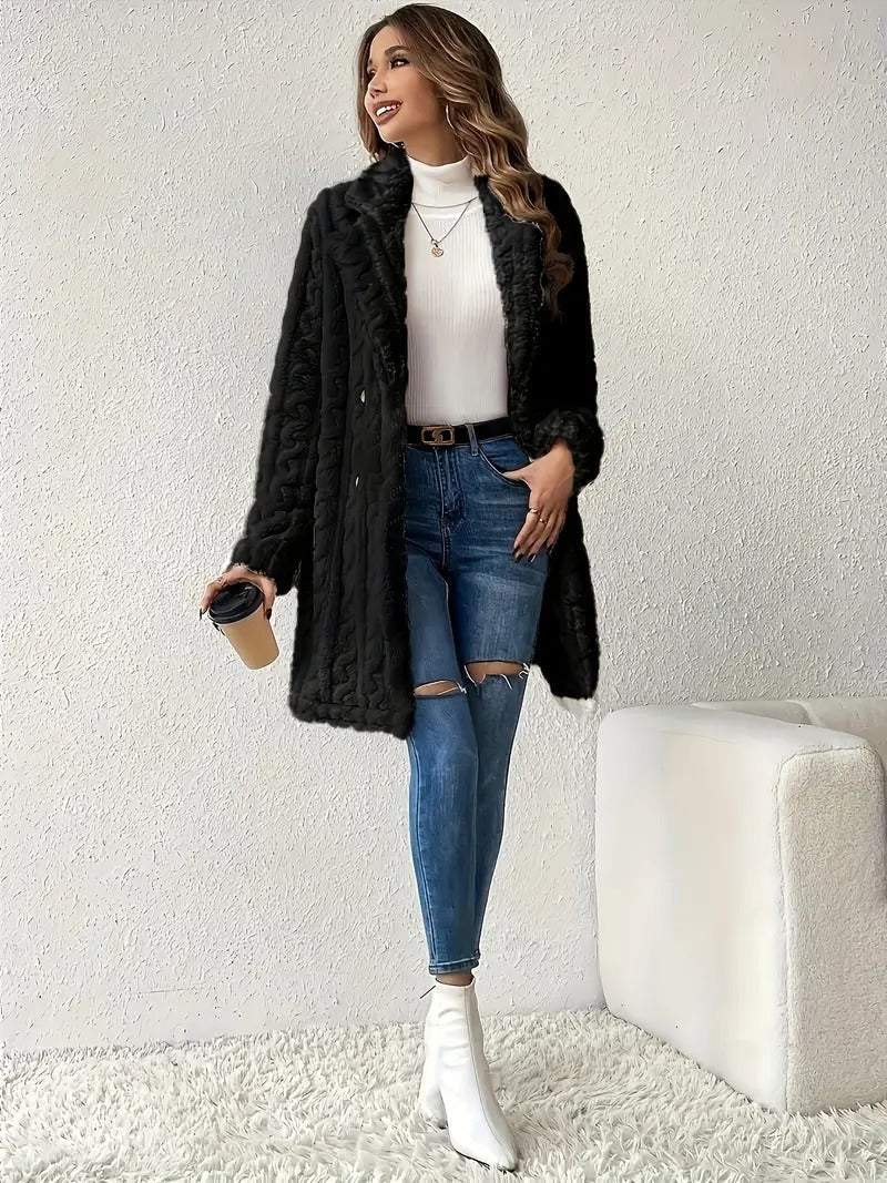 Léa - Cozy Faux Fur Coat